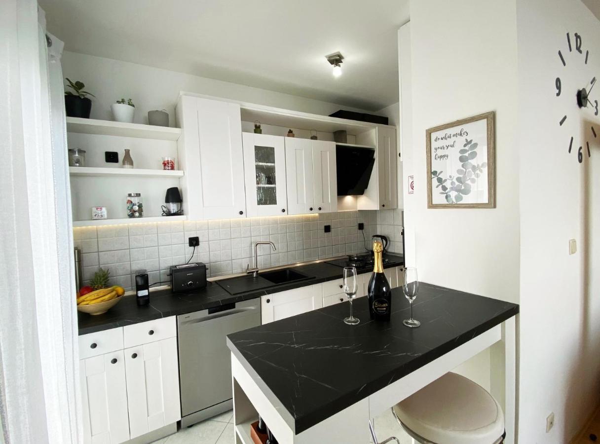 Sea View Suite Орашац Екстериор снимка